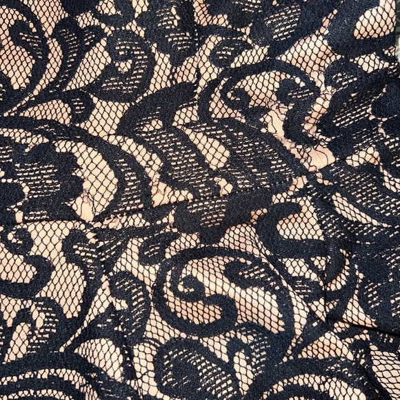 Symphony Plus Bridal/ Special Occasion Dress- Black Lace Trim, Flared Skirt- 1X - Picture 9 of 11